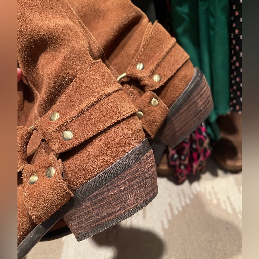 Restricted Suede Stetson Riding Boots - Picture 2 of 4